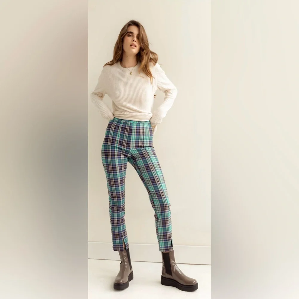 UO Blue & Green Tessa Plaid Notched Cropped High-Waisted Pant size 2 - Picture 9 of 9